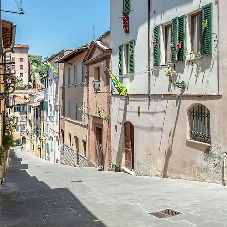 Mojito - Porta Ovile Nel Centro Storico Di Siena Esterno foto